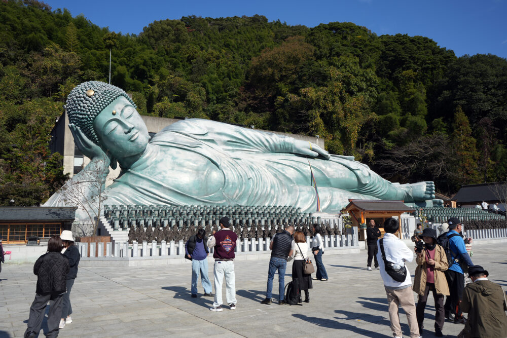 たまや 釈迦涅槃像